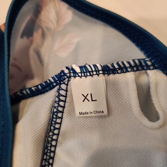 One Pieces Blue Floral Swimsuit New With Tag - Picture 7 of 11